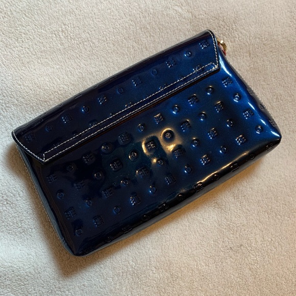 Navy blue Arcadia Wristlet/Clutch - Picture 2 of 4